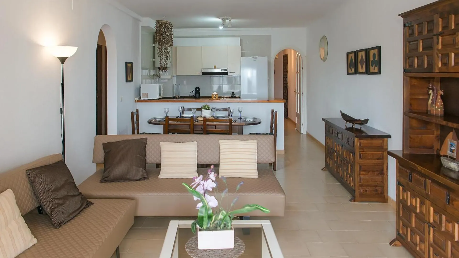 Welcs Apartamento 243 Emp Con Terraza Con Vista 艾姆布里亚布拉瓦 0*,
